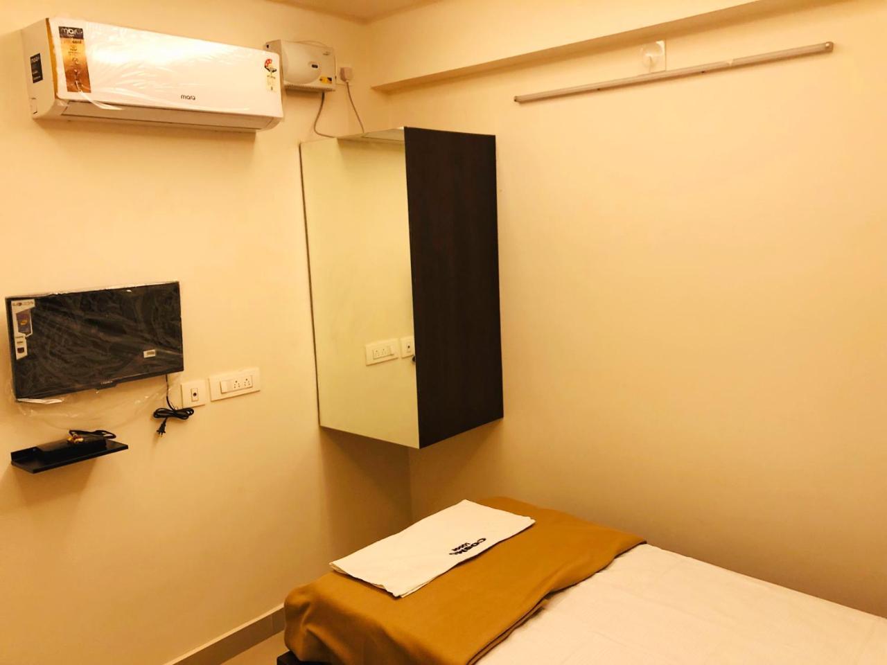 Cosmo Lodge Mangalore Exteriör bild