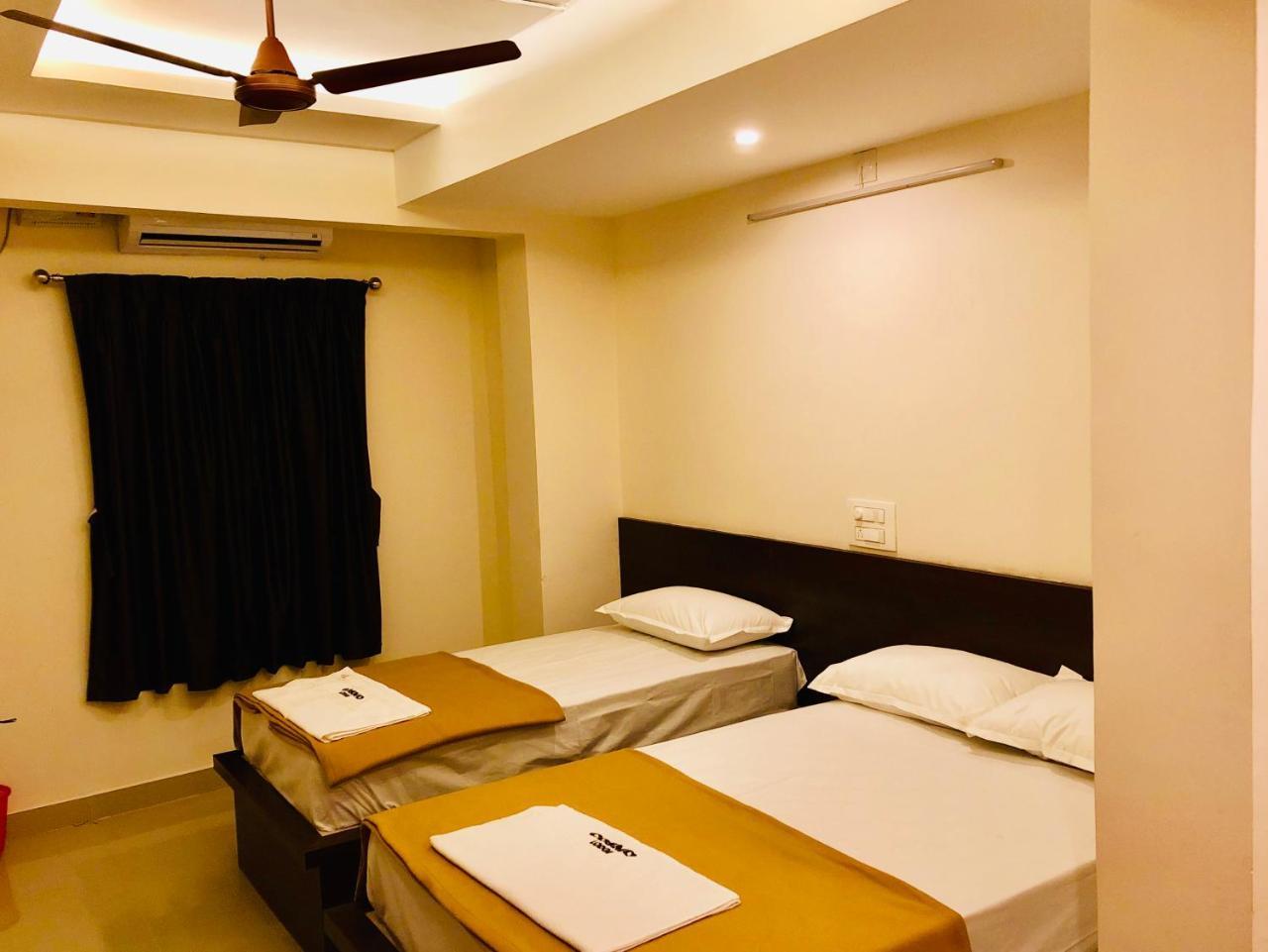 Cosmo Lodge Mangalore Exteriör bild